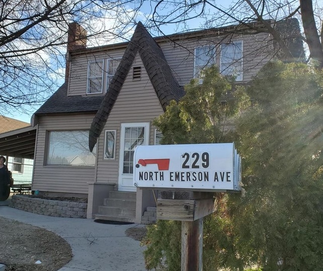 Primary Photo - 229 N Emerson Ave