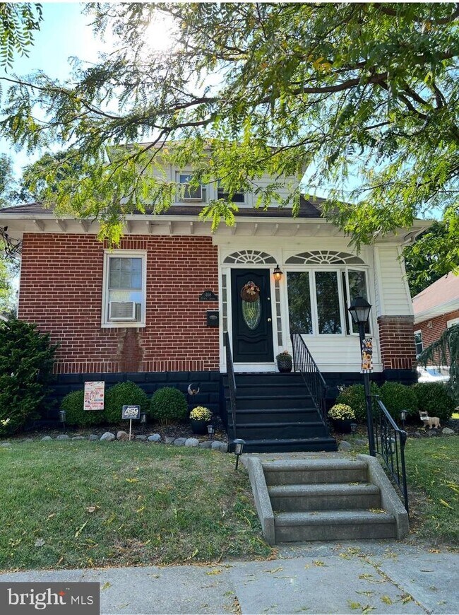 Foto del edificio - 408 4th Ave