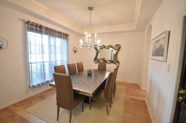 Foto del edificio - 5447 Wendover Dr