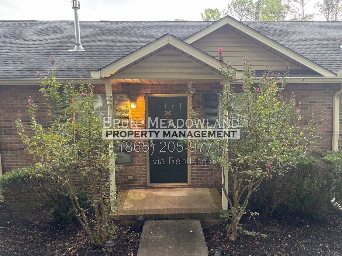 Photo - 820 Calypso Way