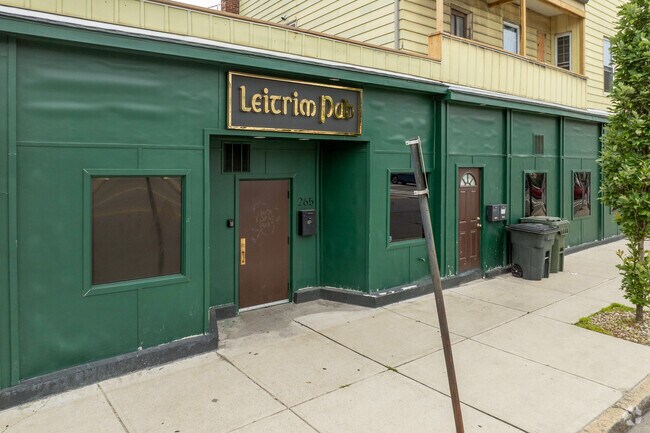 Minorista - 507 Pleasant St