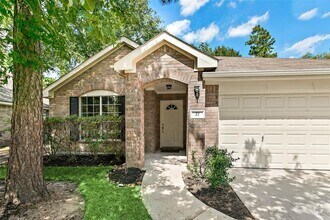 Building Photo - 27 N Regan Mead Cir
