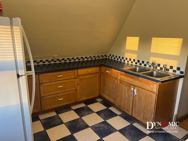 Foto del edificio - 641 S Dakota Ave