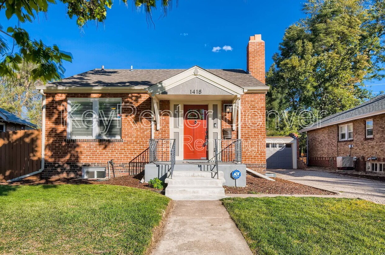 Foto principal - 1418 Roslyn St
