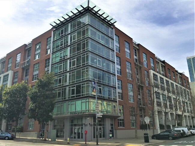 Building Photo - 200 Brannan St
