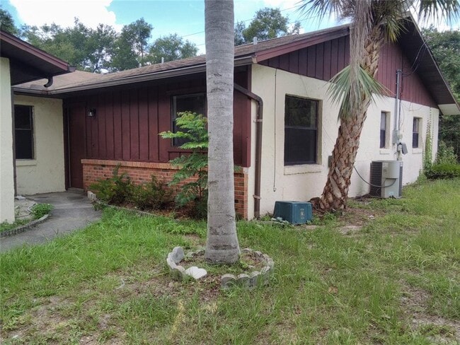 Building Photo - 717 Wright Ct