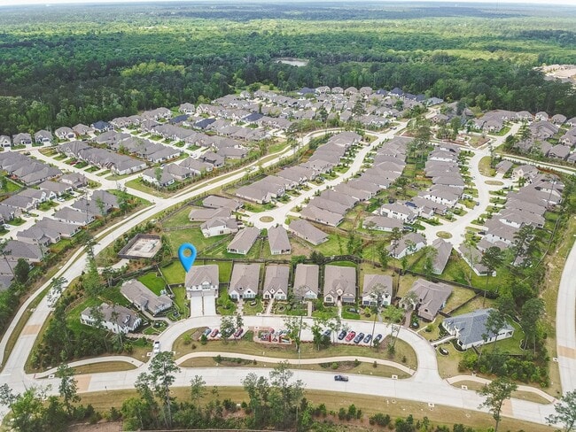 Foto del edificio - 442 Lake Day Dr