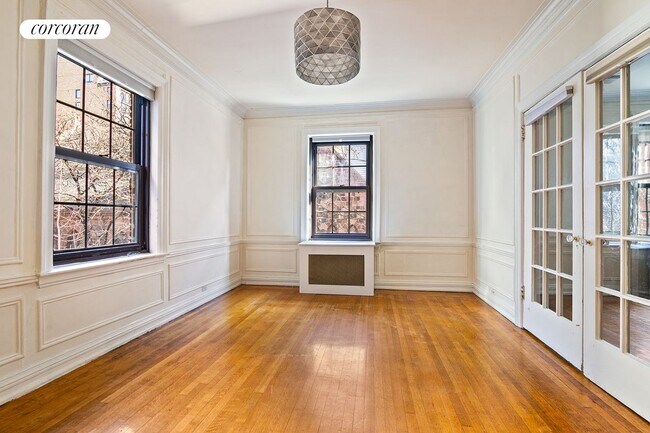 Foto del edificio - 114 Clinton St