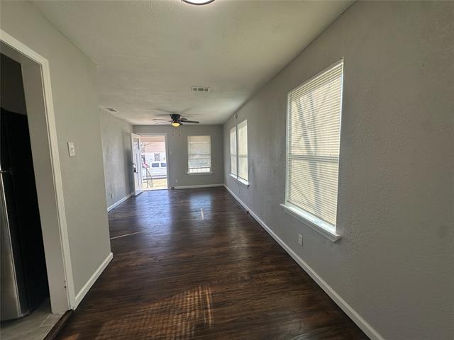 Building Photo - 2437 Stovall Dr