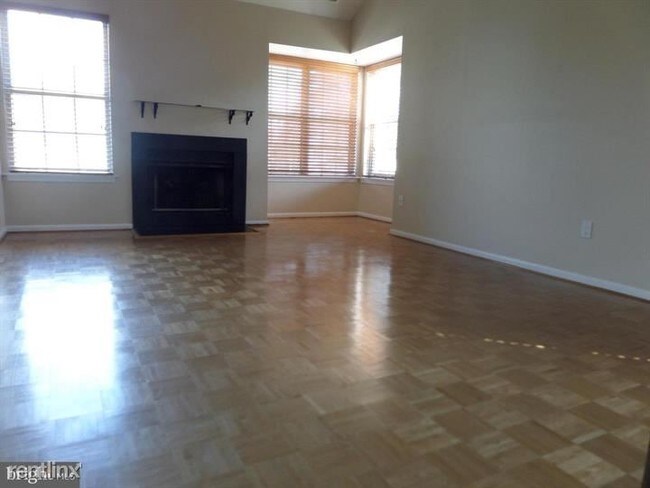 Foto del edificio - 2 br, 2 bath Apartment - 358,Andover place