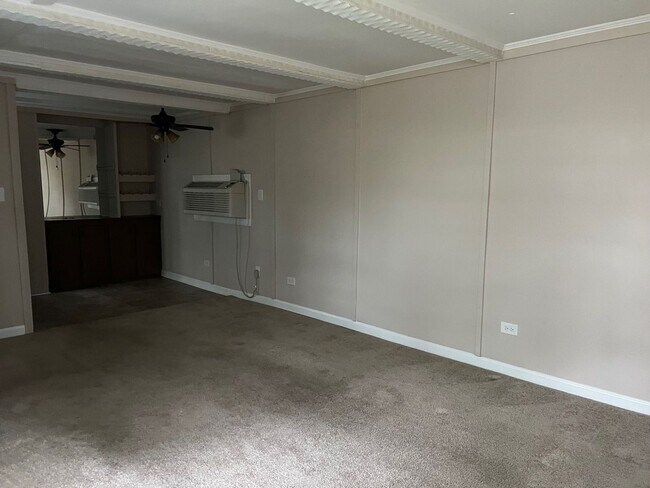 Building Photo - Singlewide Mobile Home in Pinetops