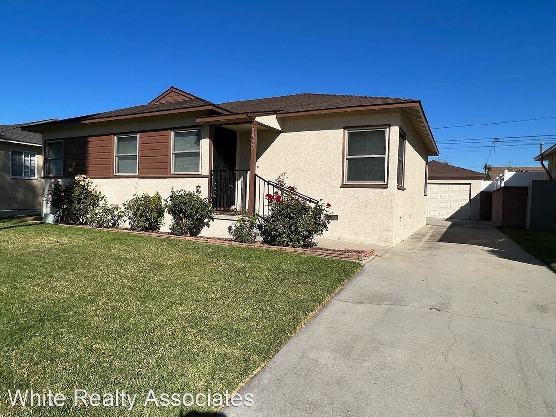 Primary Photo - 3 br, 1 bath House - 5943 Greentop St.