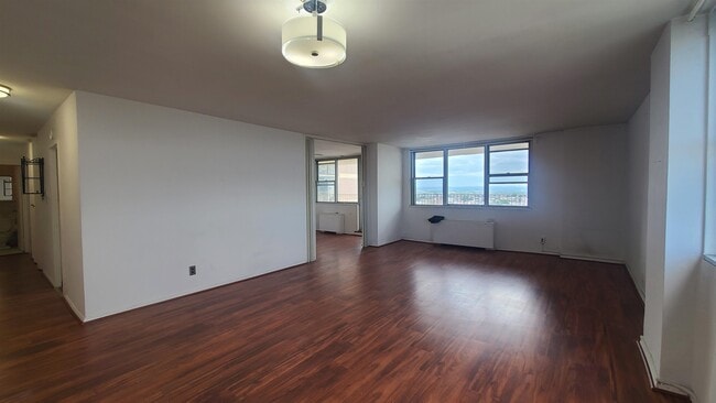 Building Photo - 6040 JFK Blvd E