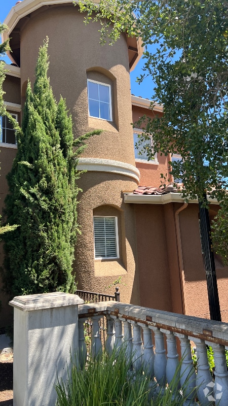 Building Photo - 342 Casselino Dr