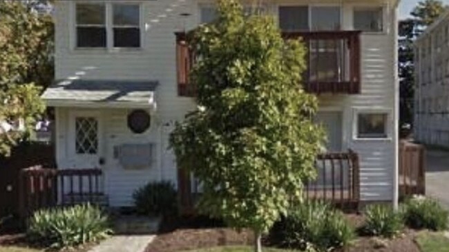 Foto del edificio - 773 Savin Ave