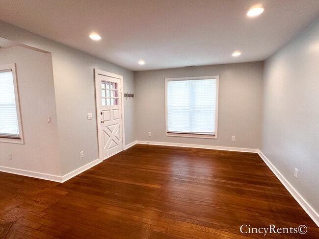 Foto del edificio - 4200 Grove Ave