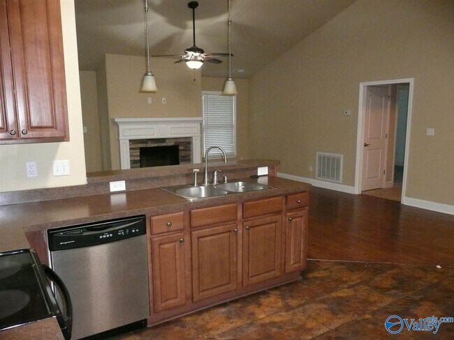 Foto del edificio - 720 River Landing Blvd SW