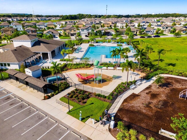 Building Photo - 7517 Samuel Ivy Dr