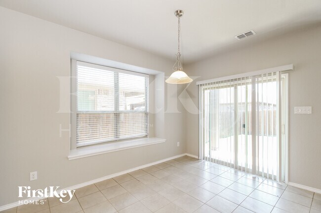 Building Photo - 3712 Fossil Tree Ln