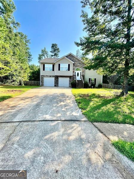 Building Photo - 215 Shadowbrook Dr
