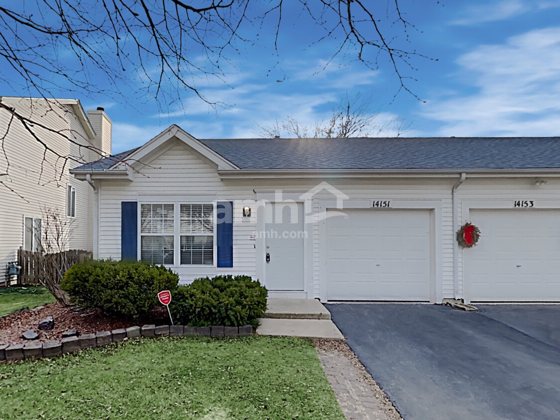 Primary Photo - 14151 S Napa Cir