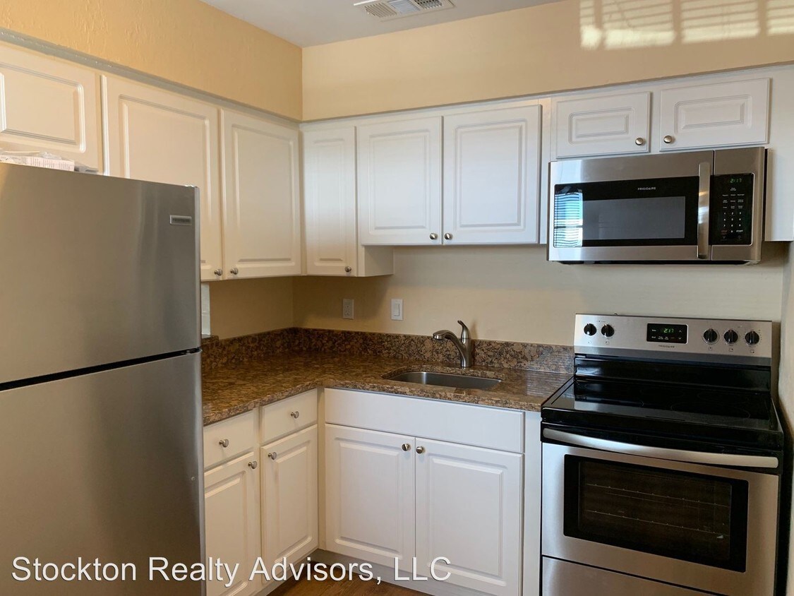 Foto principal - 507 10th Ave W