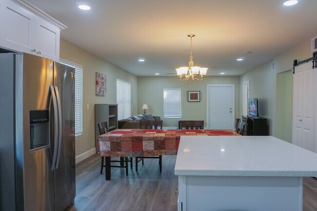 Foto del edificio - 3703 Market St