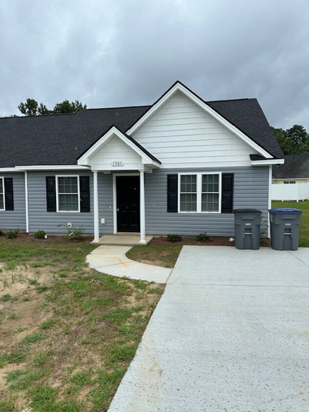 Primary Photo - 1361 Northridge Dr