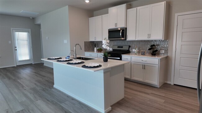 Foto del edificio - 14143 Granger Pointe Ln