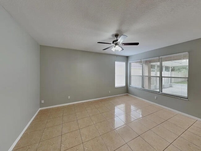 Building Photo - 5067 Hook Hollow Cir