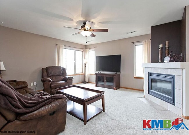 Building Photo - 368 Camden Rd