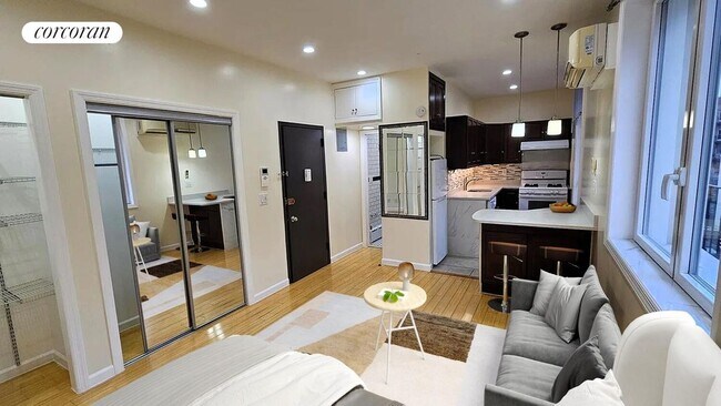 Foto del edificio - 318 E 62nd St