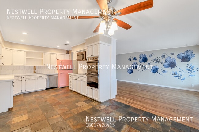 Building Photo - Amazing 3-bed Home in Salt Lake City