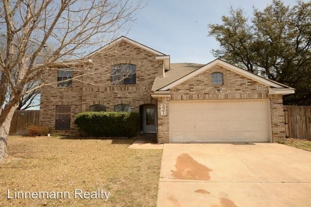 Foto principal - 4 br, 2.5 bath House - 321 Barber Drive