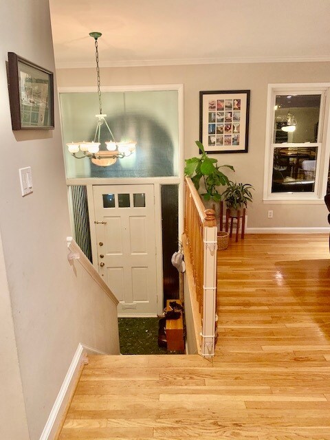 Foyer - 5001 Alta Vista Rd