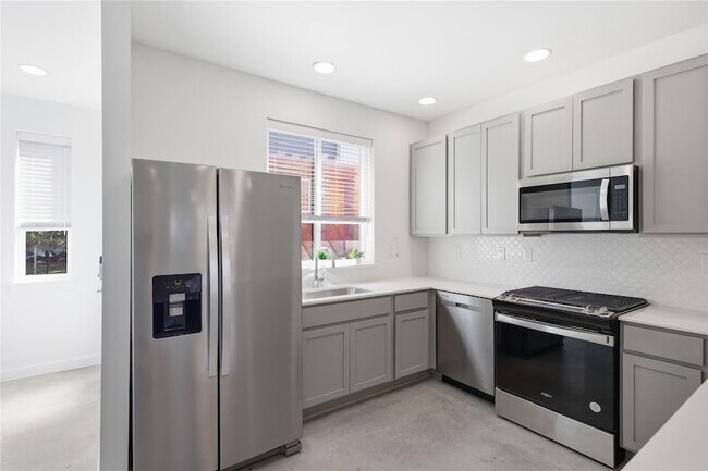Foto del edificio - 814 N Bluff Dr