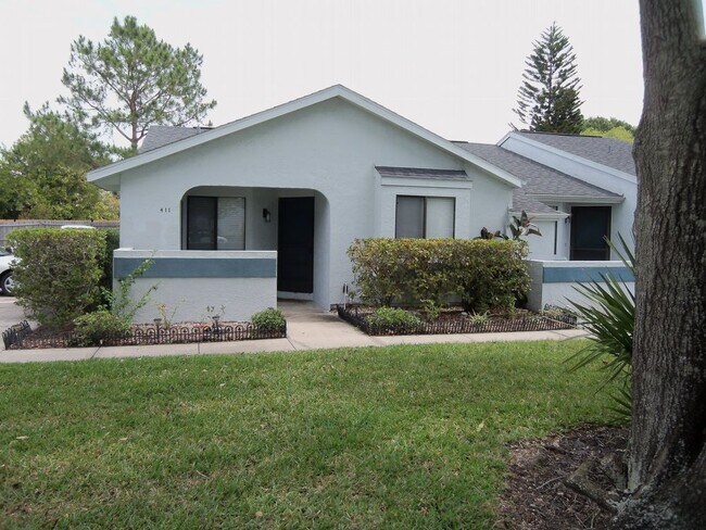 Foto del edificio - VILLAS OF FOREST LAKES-OLDSMAR