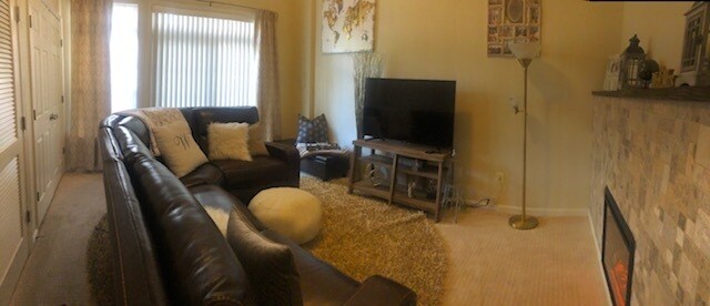 Foto del edificio - 5305 Chieftain Cir