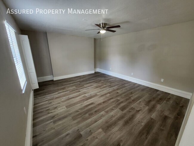 Building Photo - 2234 Faxton Ct