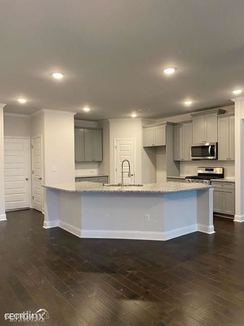 Building Photo - 3 br, 2 bath House - 7041 i Cedar Glen Road