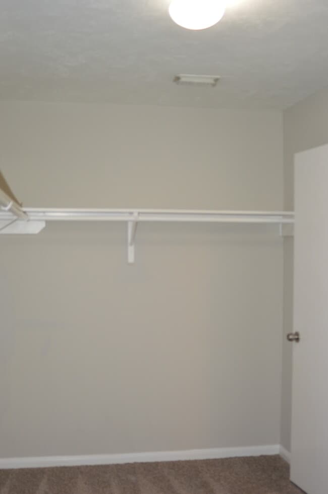 Master Walk-in Closet - 6319 Foxhunter Rd