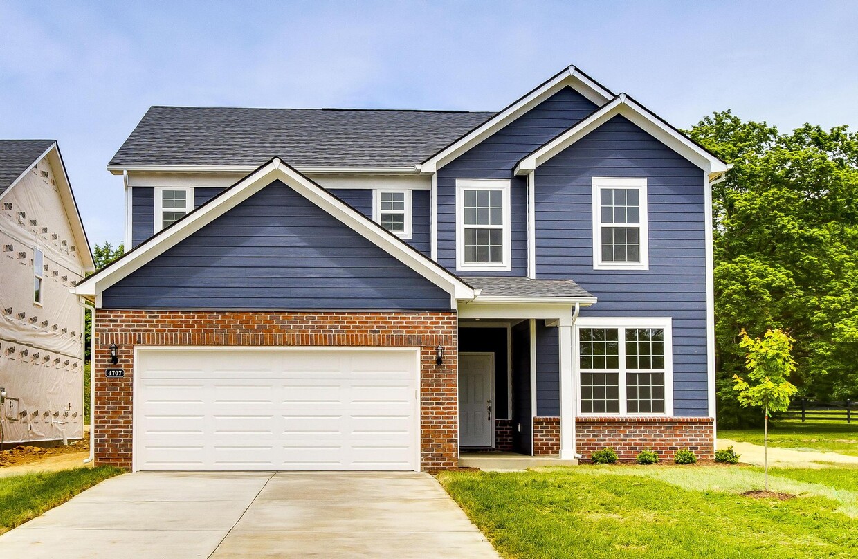 4707 Golden Eagle Dr, Louisville, KY 40245 House for Rent in Louisville, KY
