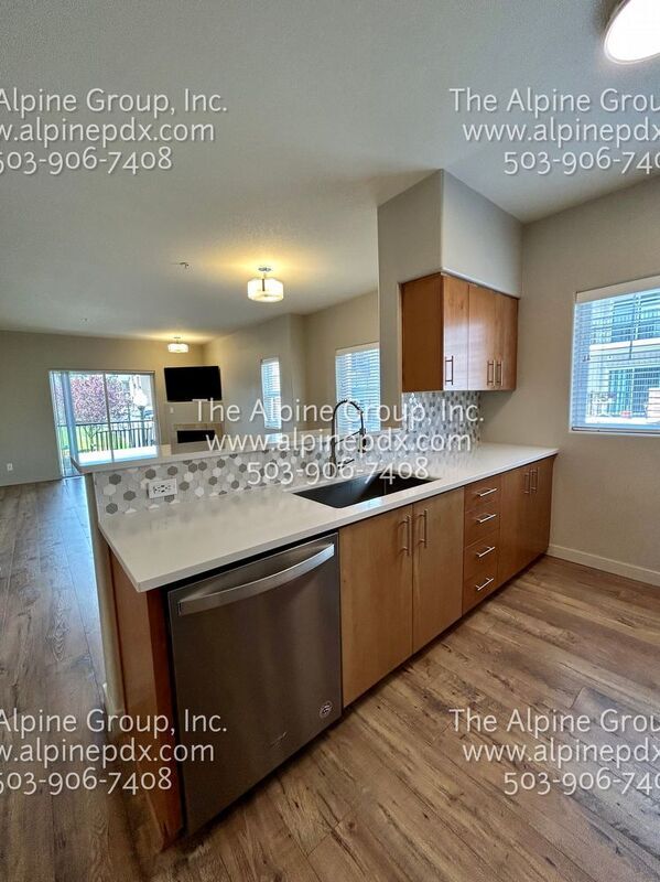 10834 NE Holly St Unit 203, Hillsboro, OR 97006 Condo for Rent in Hillsboro, OR