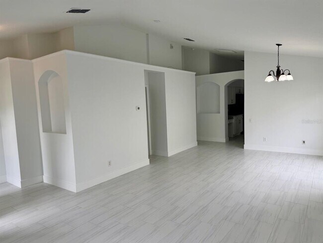 Foto del edificio - 3269 Falcon Point Dr