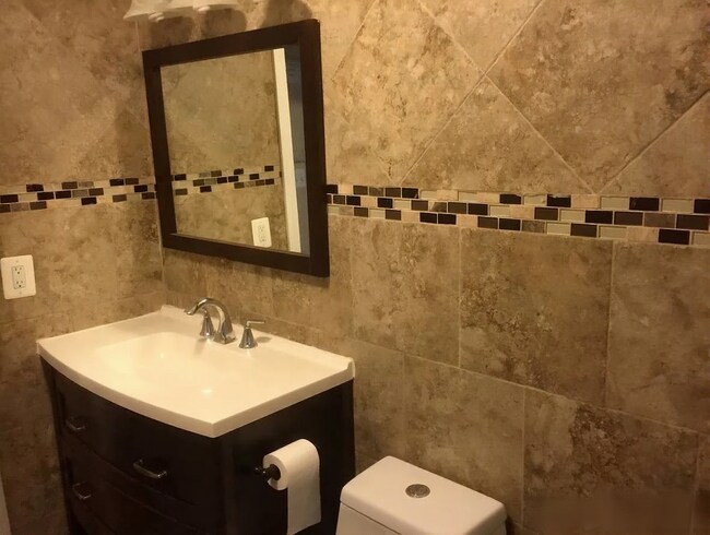 Foto del edificio - 33 Oxford Cir