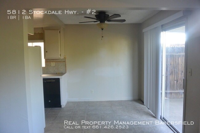 Building Photo - 5812 Stockdale Hwy. #2
