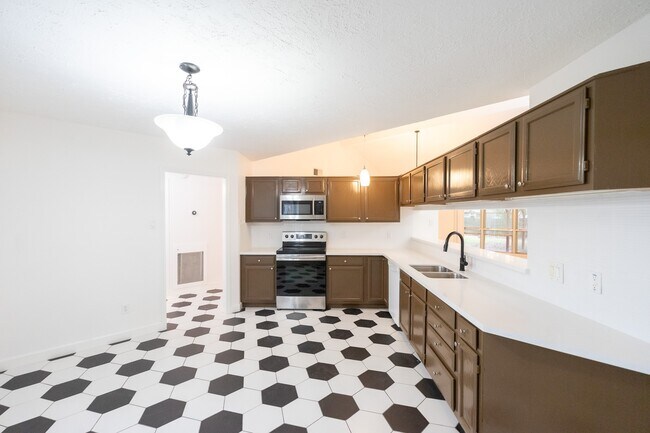 Foto del edificio - 1314 Frontier Ln