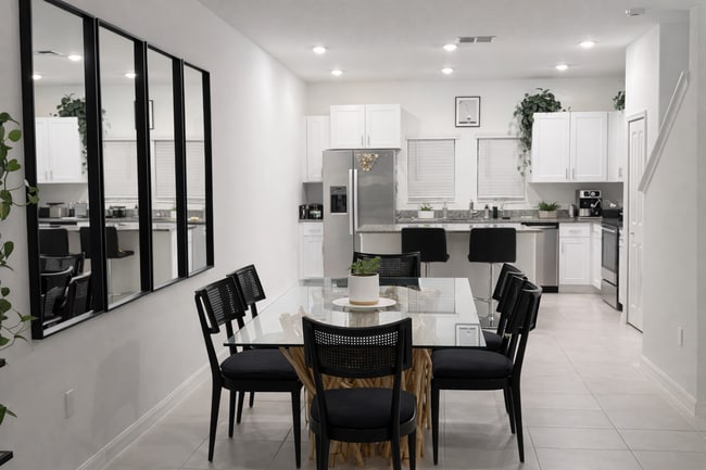 Foto del edificio - 4545 Tuscan Loon Dr