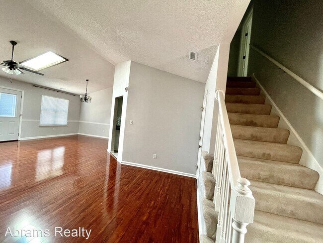 Building Photo - 4 br, 2 bath House - 901 Ringfield Road
