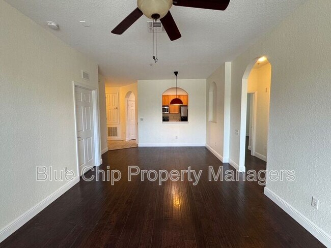 Photo - 6402 Cava Alta Dr Apartment